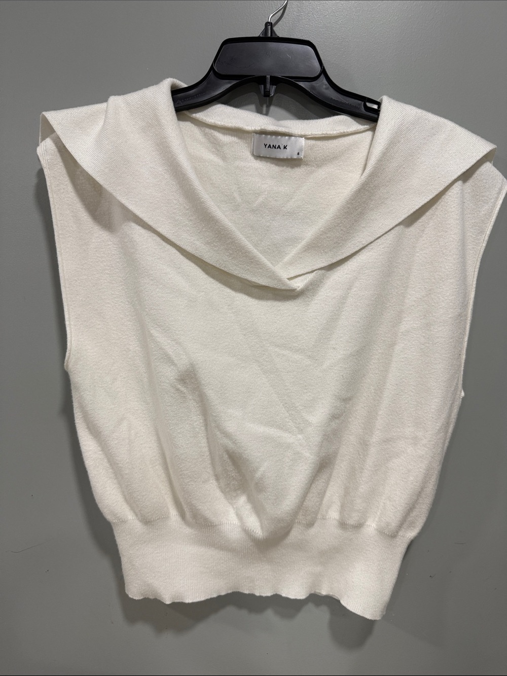 Yana K Sleeveless Sailor-Collar Sweater Vest in Cream